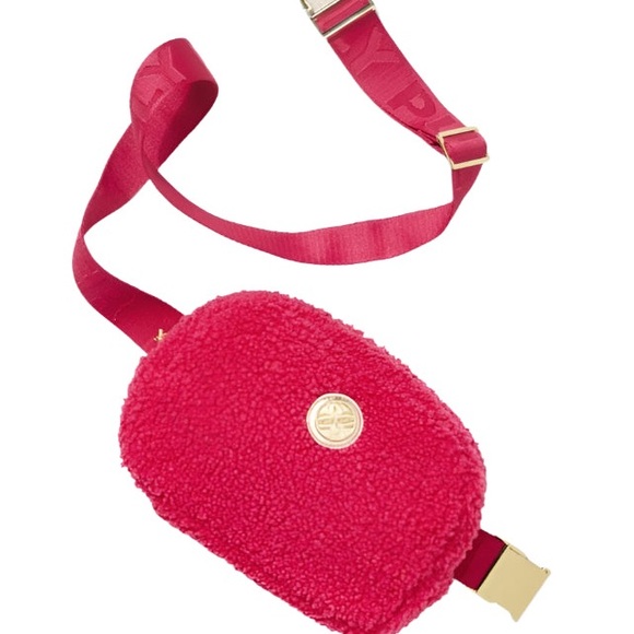 Lilly Pulitzer belt bag. Sherpa raspberry rouge. New sealed. - Picture 5 of 10